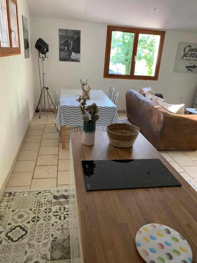ブリニョールLogement Mabouyaアパートメント エクステリア 写真